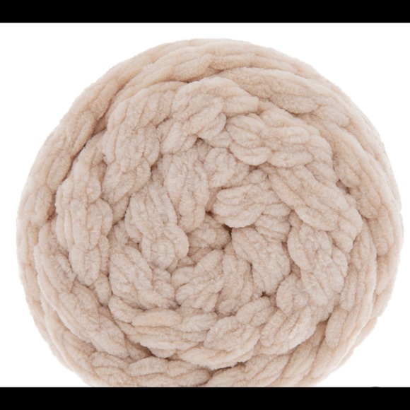 Handmade Chunky Knit Christmas Throw Blanket - Picture 6 of 6